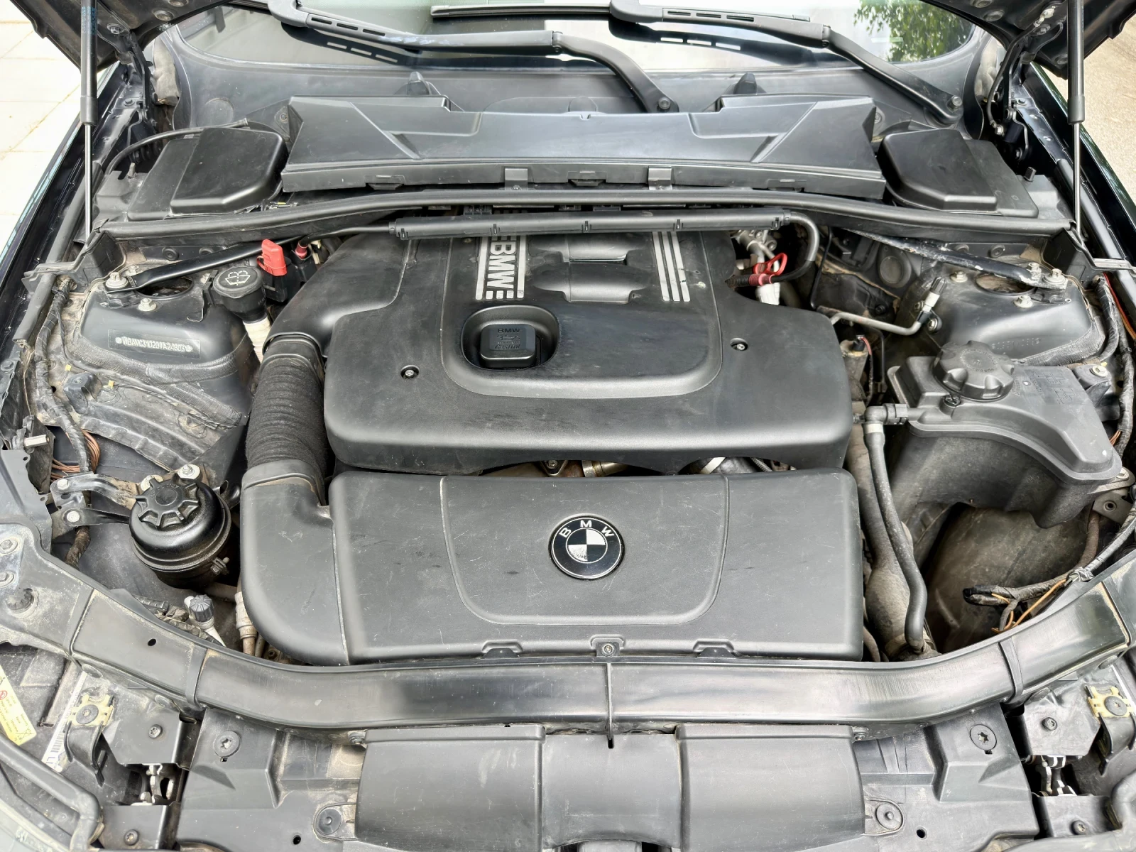 BMW 320, снимка 17 - Автомобили и джипове - 54721461