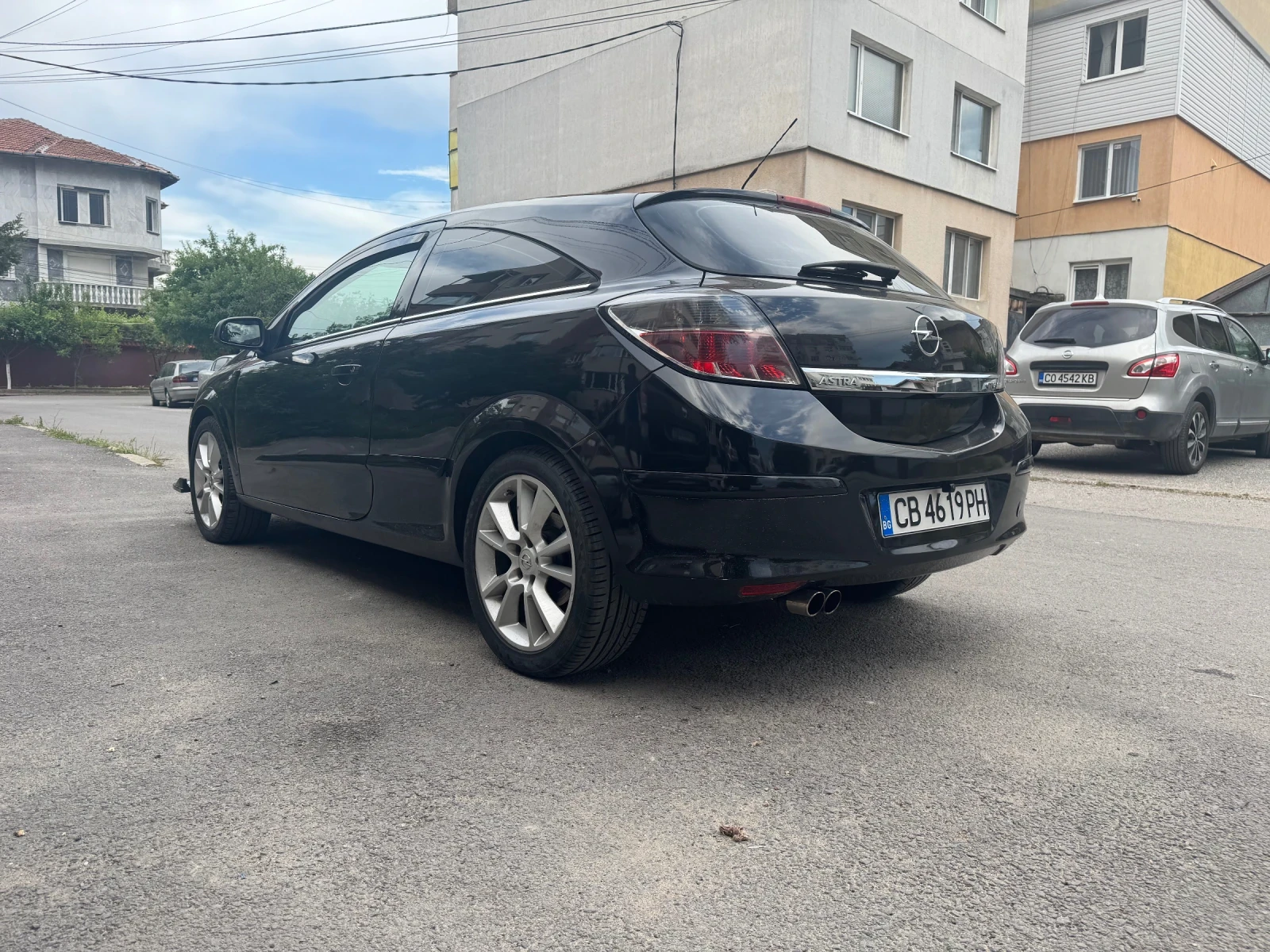 Opel Astra 1.7 GTC, снимка 4 - Автомобили и джипове - 54873440