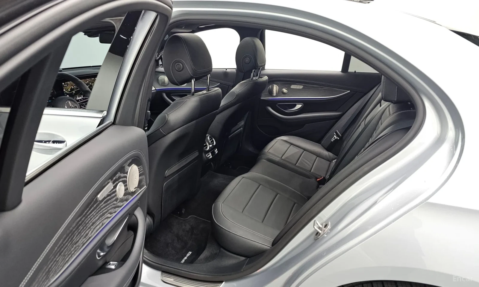 Mercedes-Benz E 350 AMG line, снимка 10 - Автомобили и джипове - 55048761