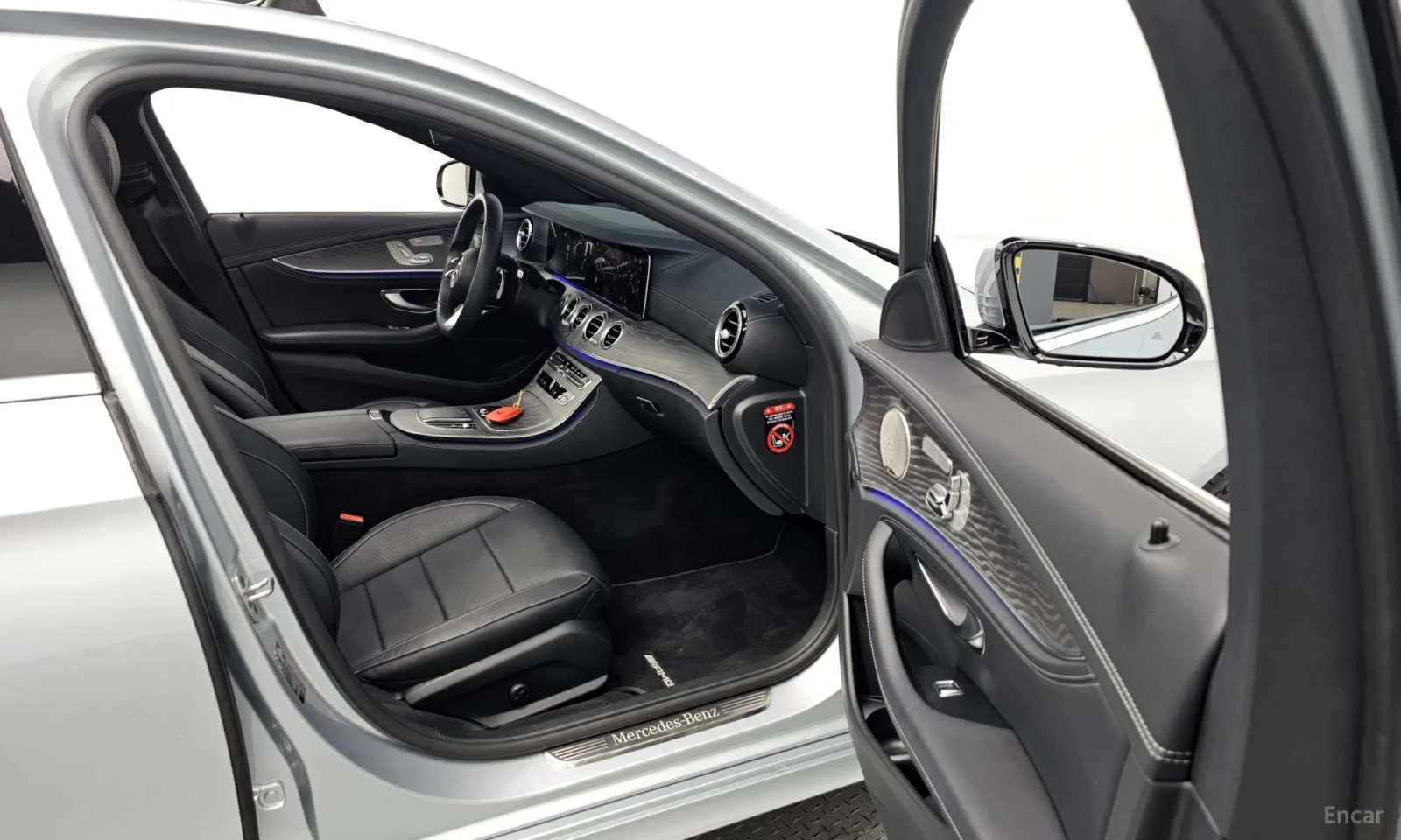Mercedes-Benz E 350 AMG line, снимка 12 - Автомобили и джипове - 55048761