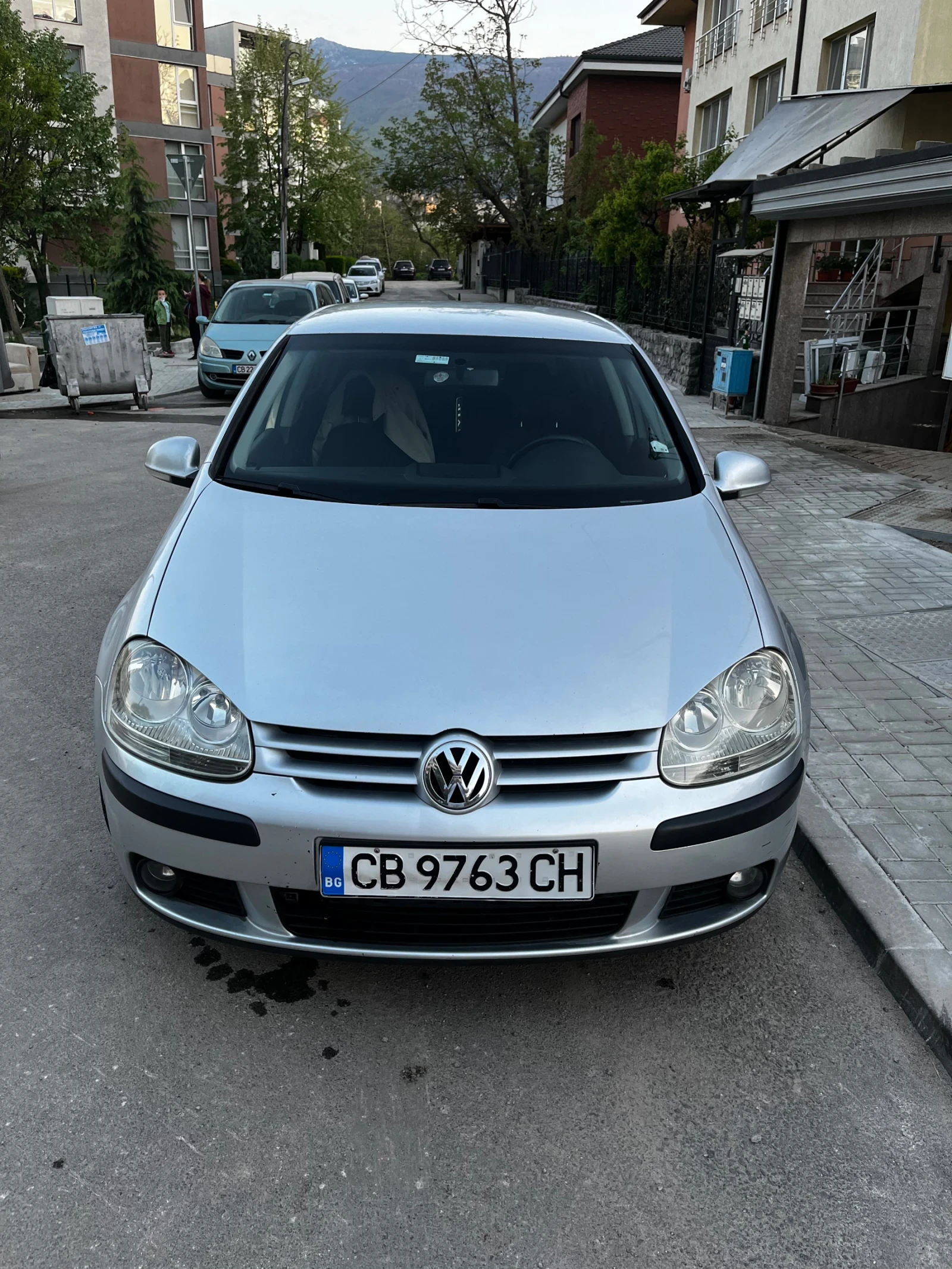 VW Golf, снимка 3 - Автомобили и джипове - 55511296