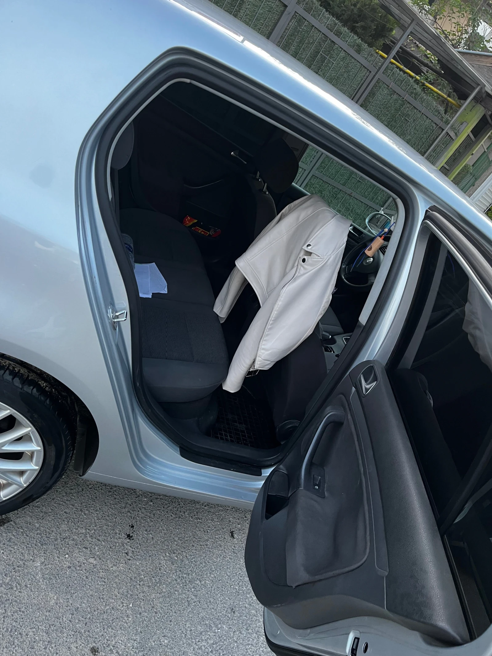 VW Golf, снимка 7 - Автомобили и джипове - 55511296