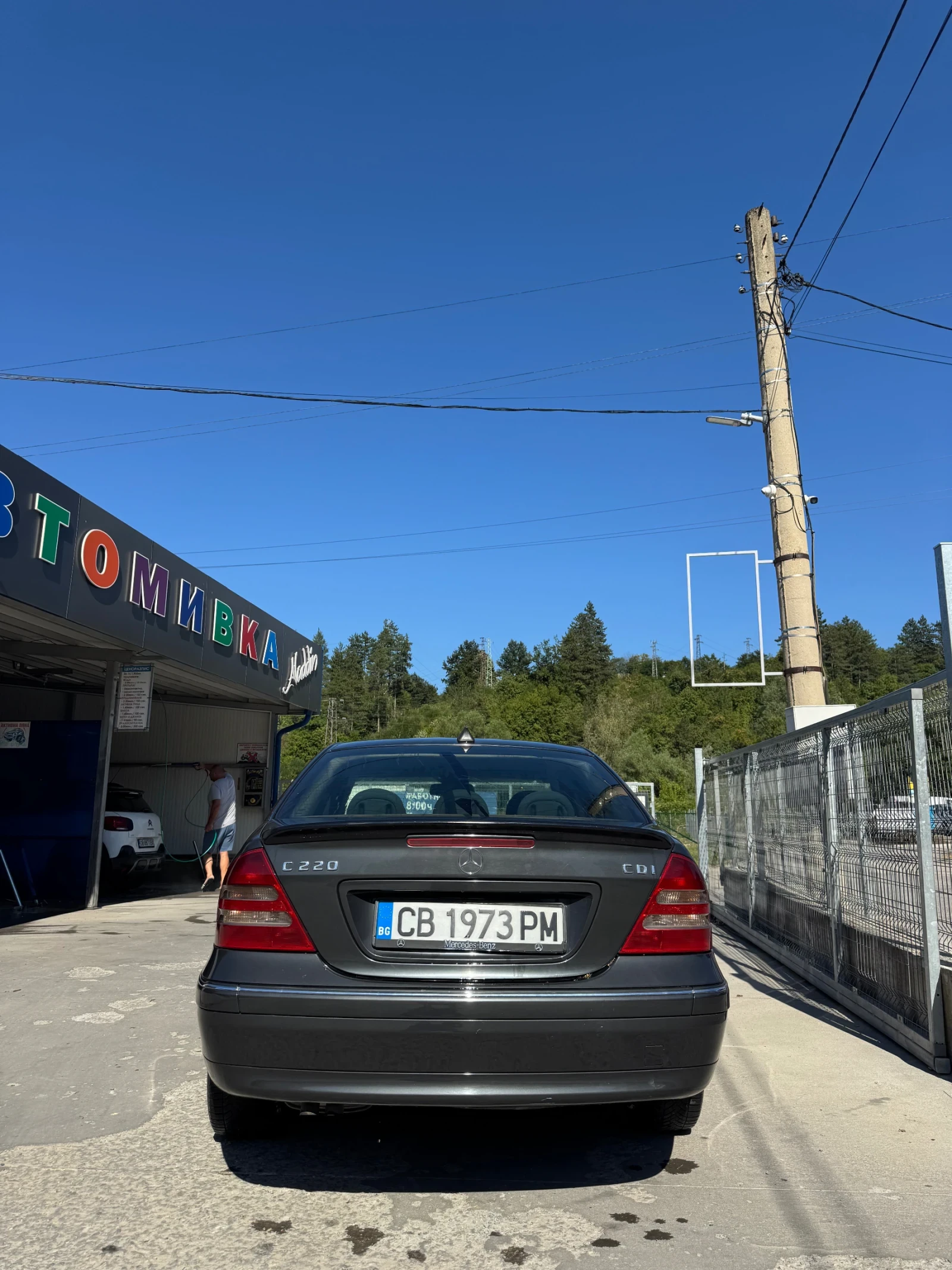 Mercedes-Benz C 220, снимка 5 - Автомобили и джипове - 55648299