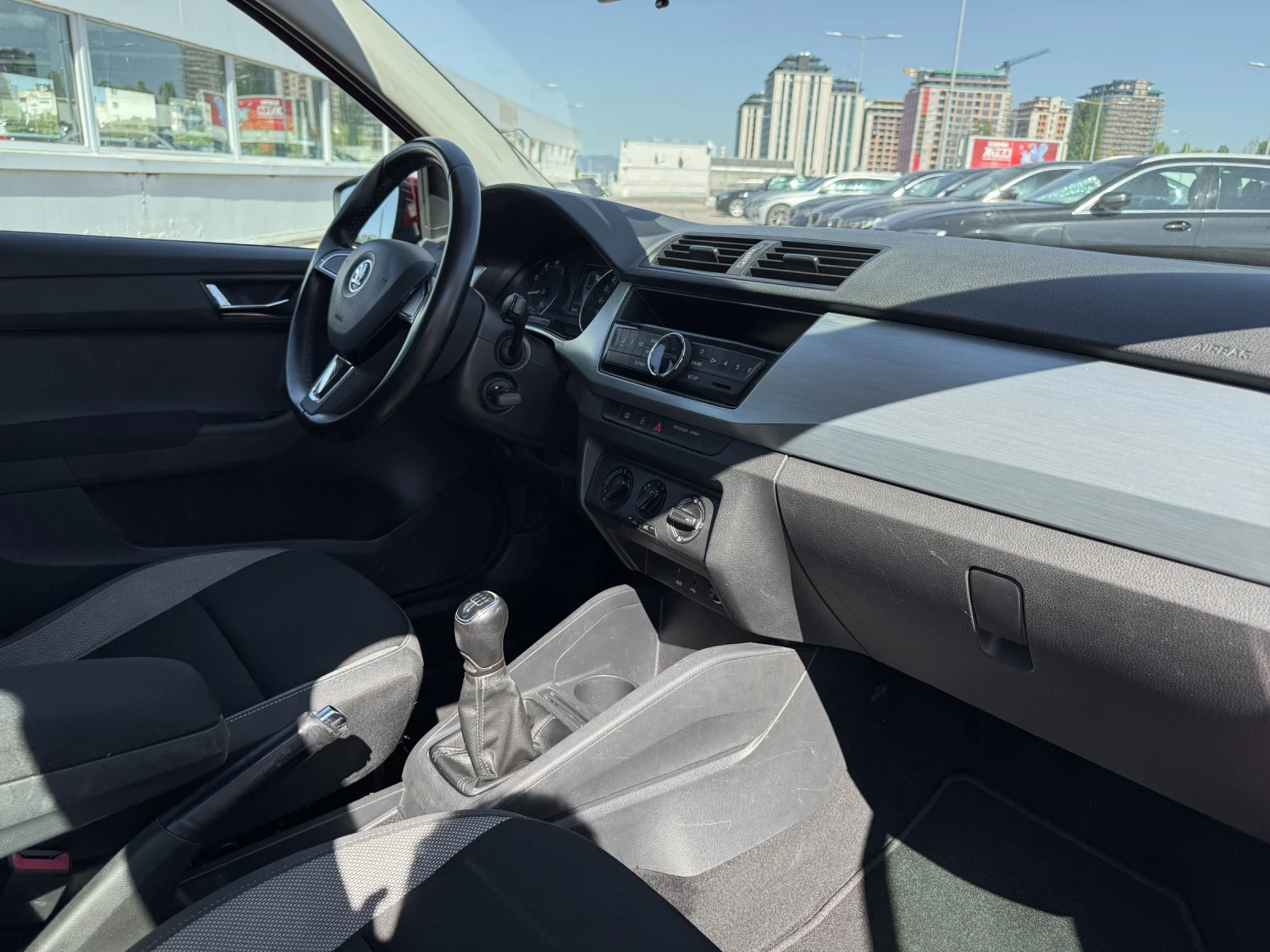 Skoda Fabia 1.2 TSI * 90 p.s * От България, снимка 10 - Автомобили и джипове - 56064075