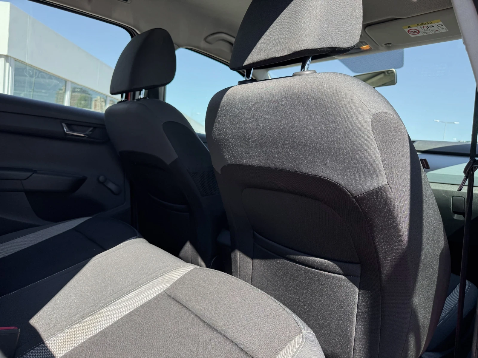 Skoda Fabia 1.2 TSI * 90 p.s * От България, снимка 15 - Автомобили и джипове - 56064075