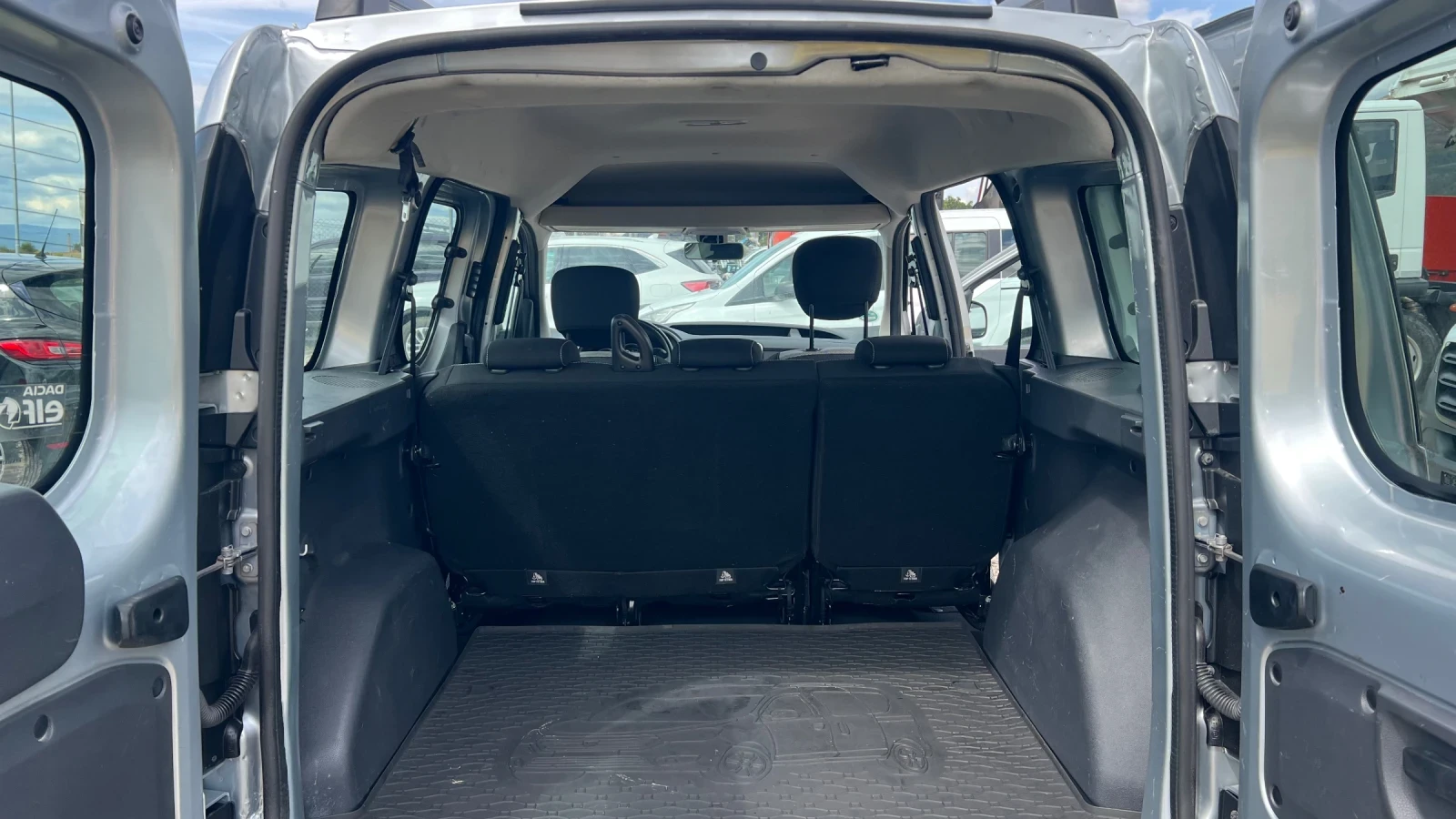 Dacia Dokker Dacia Dokker Stepway 1.3 TCe | Mobile.bg � ����������� 12