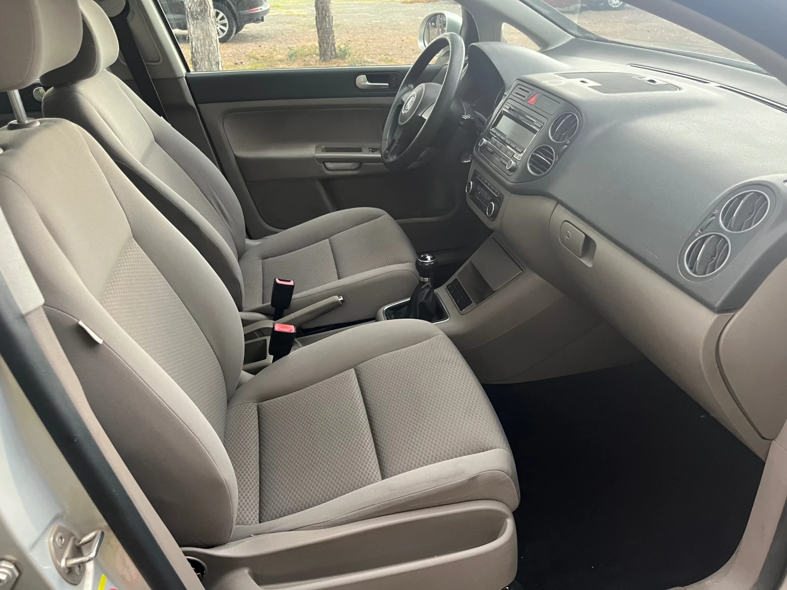 VW Golf 6+ TDI, снимка 5 - Автомобили и джипове - 56185262