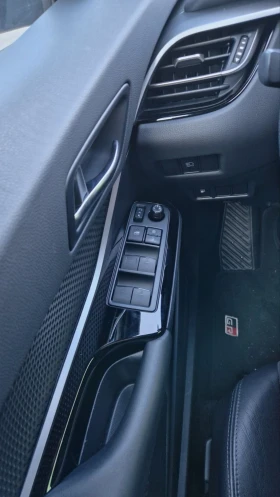 Toyota C-HR GR Sport 2.0 Hybrid, Face Lift, Гаранция, снимка 17