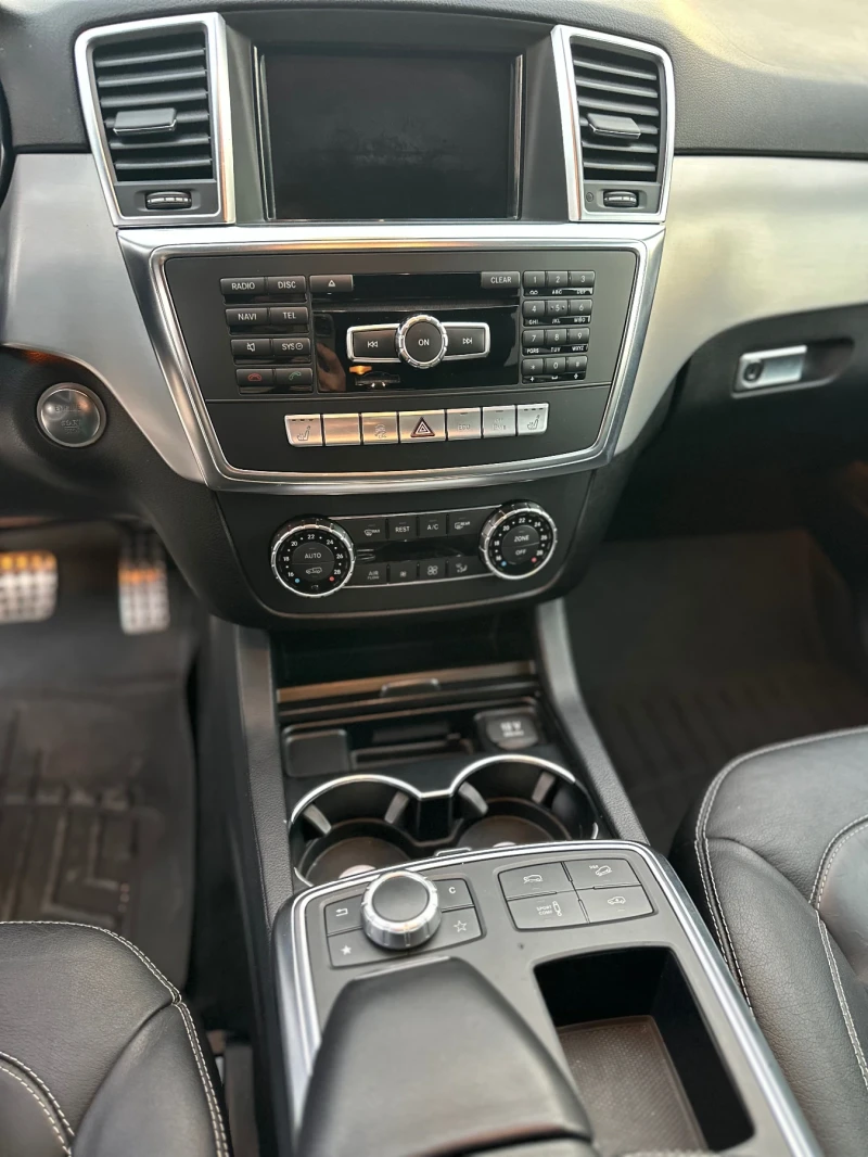 Mercedes-Benz ML 350, снимка 12 - Автомобили и джипове - 48896865