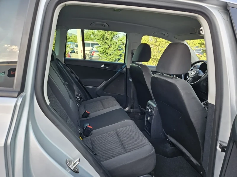 VW Tiguan 1.4TSI-160кс= FACELIFT= 6СКОРОСТИ= ПАРКТРОНИК, снимка 14 - Автомобили и джипове - 50305301