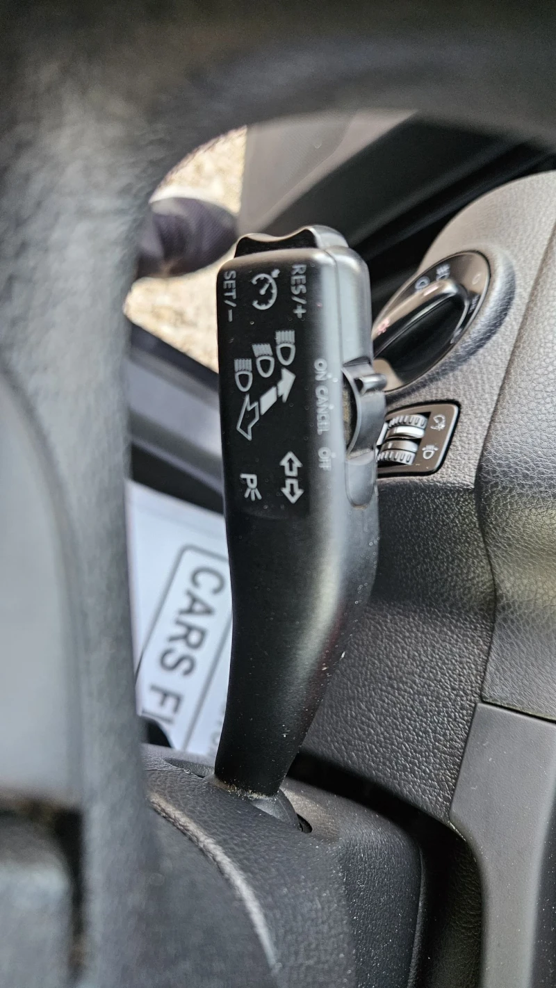 VW Tiguan 2.0 TDI...4Х4 , снимка 16 - Автомобили и джипове - 52002295