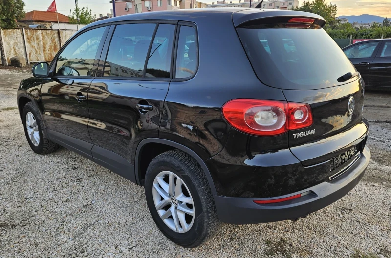 VW Tiguan 2.0 TDI...4Х4 , снимка 7 - Автомобили и джипове - 52002295