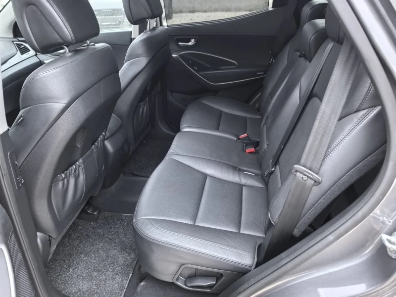 Hyundai Santa fe 200 кс С-История, снимка 11 - Автомобили и джипове - 52861536