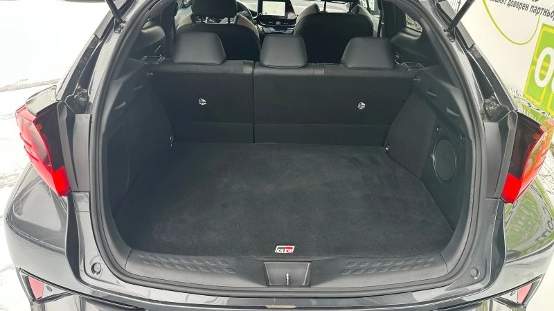 Toyota C-HR GR Sport 2.0 Hybrid, Face Lift, Гаранция, снимка 10 - Автомобили и джипове - 53325039