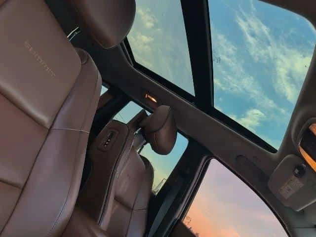 Jeep Grand cherokee * Summit * CARFAX * ����� �� ����������� | Mobile.bg � ����������� 11