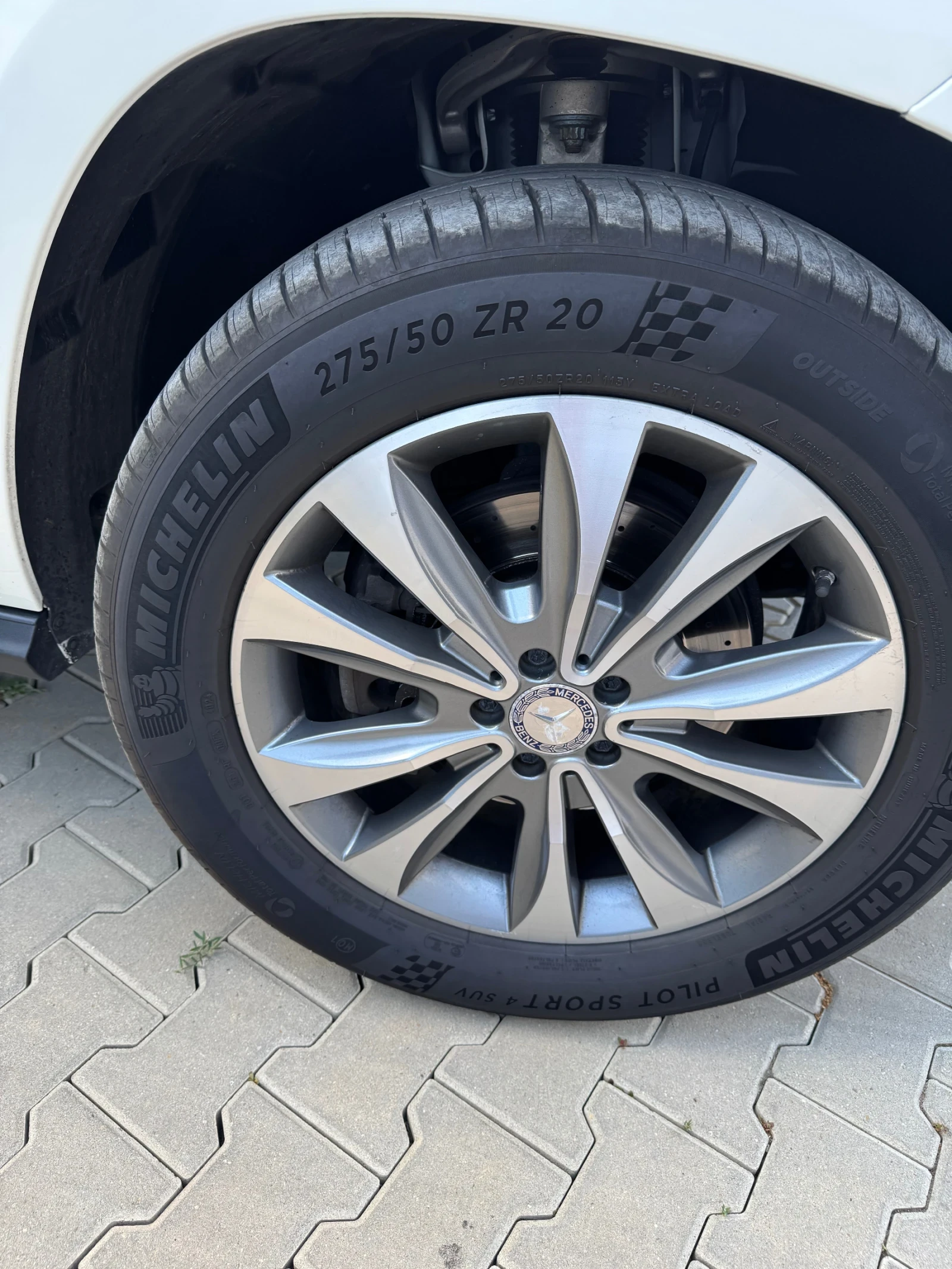 Mercedes-Benz GL  - изображение 10