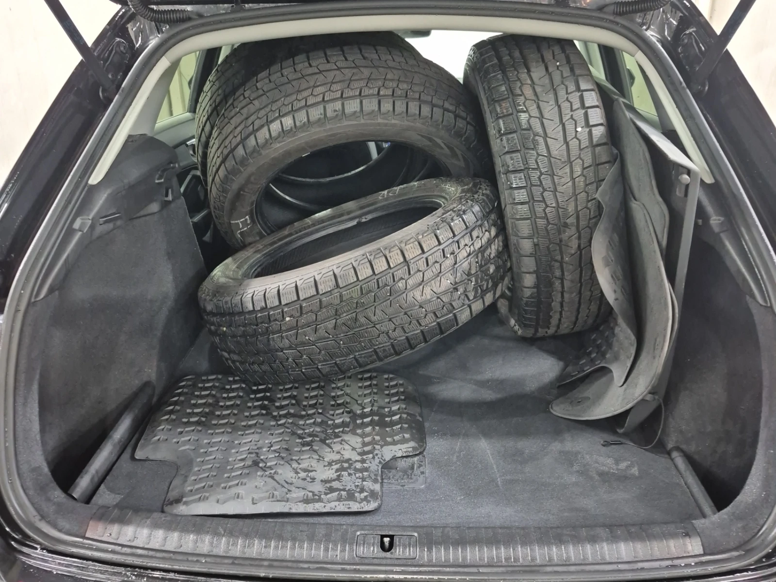 Audi Q3 * CARFAX *    | Mobile.bg   12