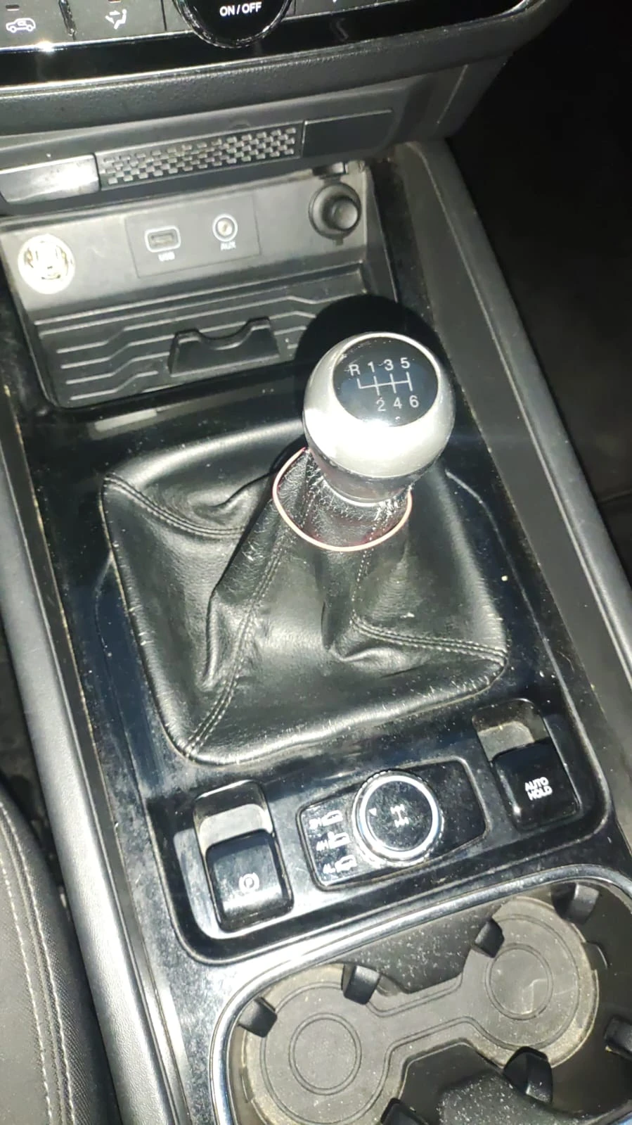 SsangYong Rexton 2, 2, снимка 15 - Автомобили и джипове - 53826621