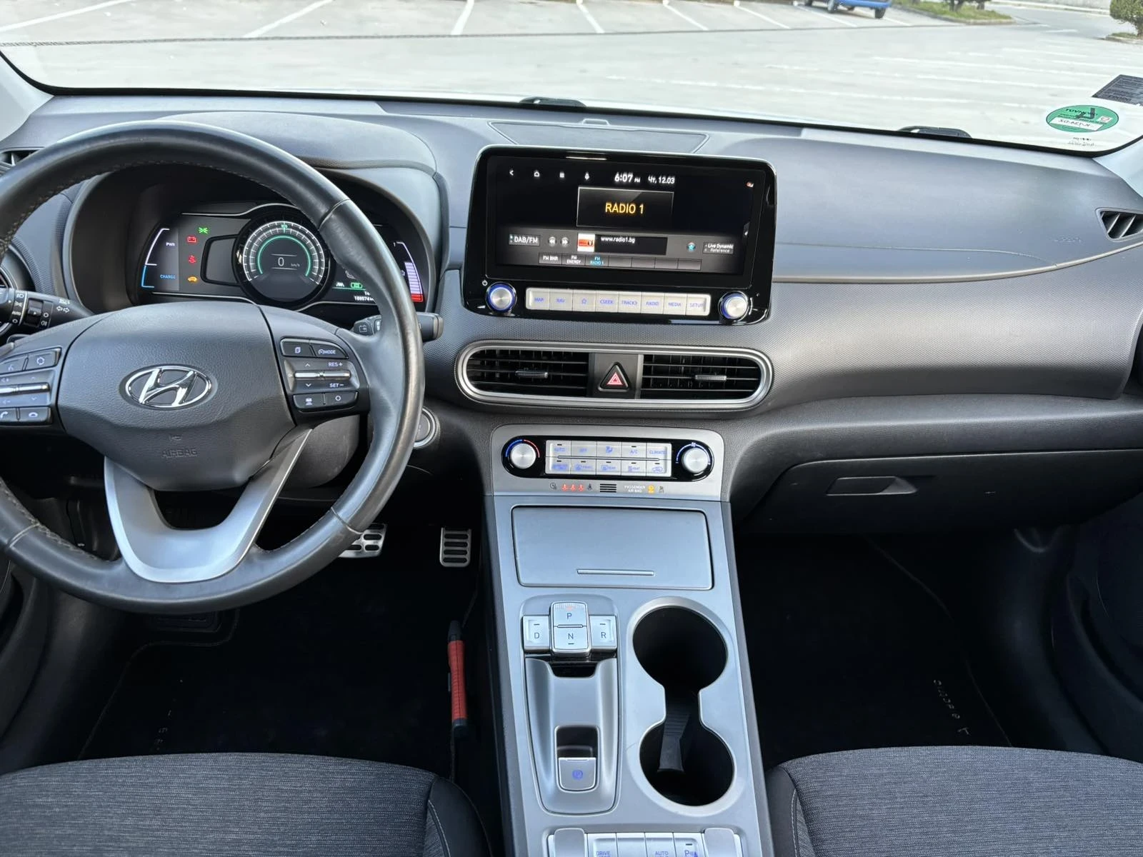 Hyundai Kona, снимка 10 - Автомобили и джипове - 53850906