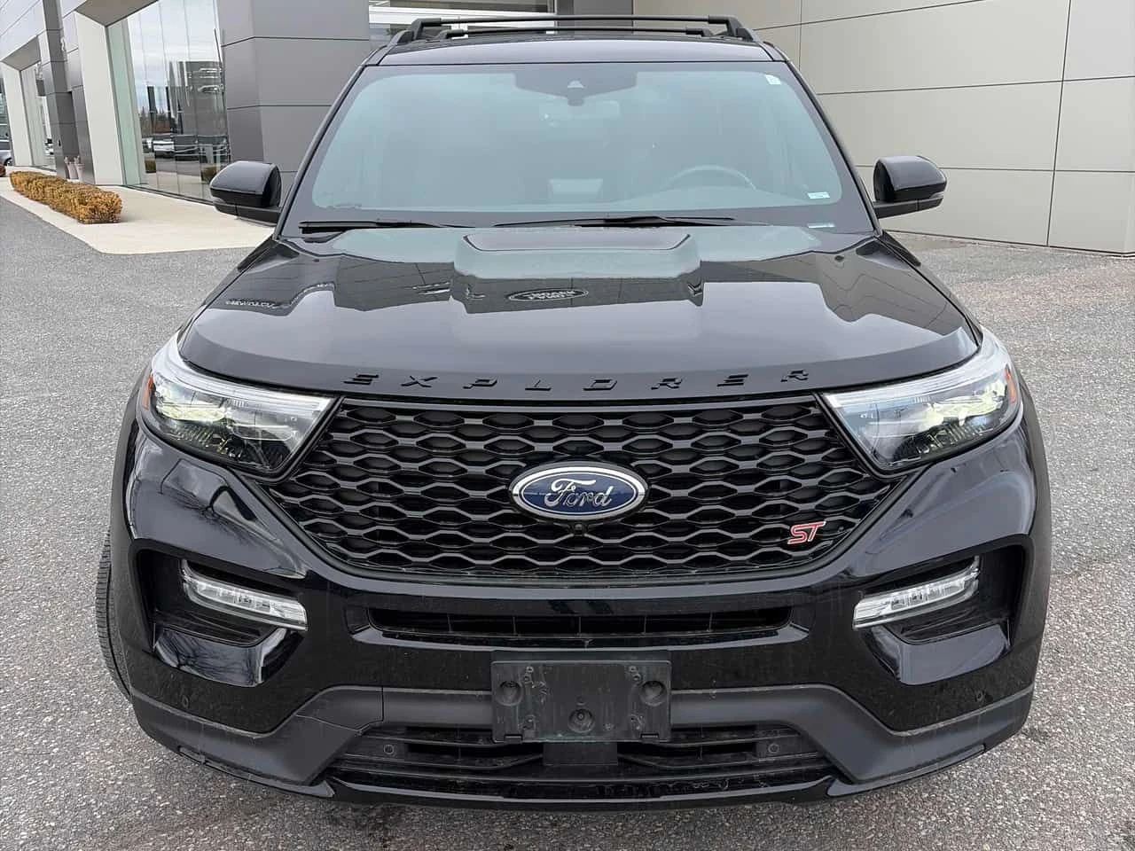 Ford Explorer ST/ДИСТРОНИК/360 КАМЕРИ, снимка 2 - Автомобили и джипове - 54093398