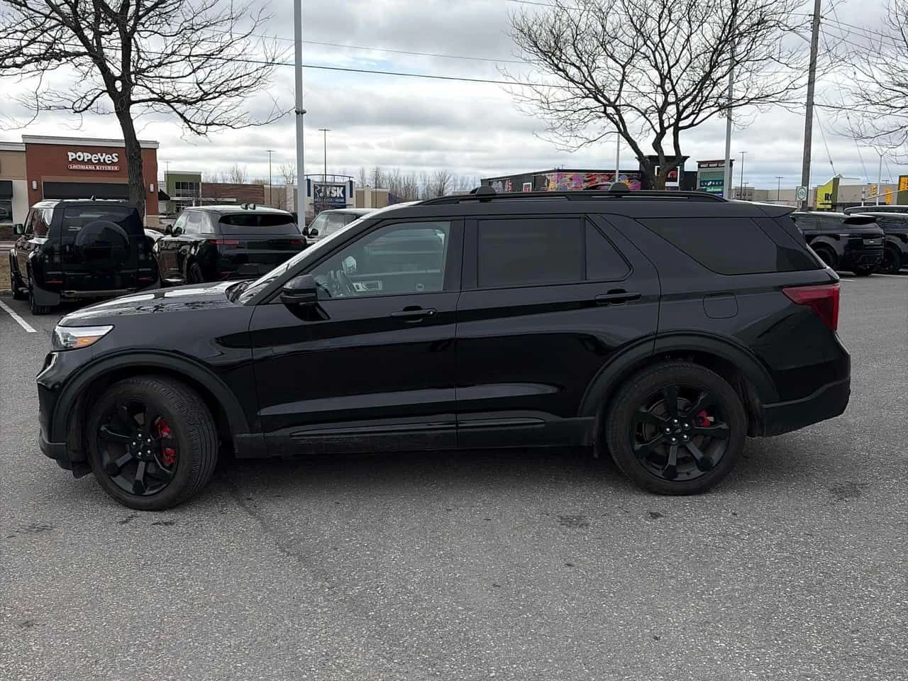 Ford Explorer ST/ДИСТРОНИК/360 КАМЕРИ, снимка 3 - Автомобили и джипове - 54093398