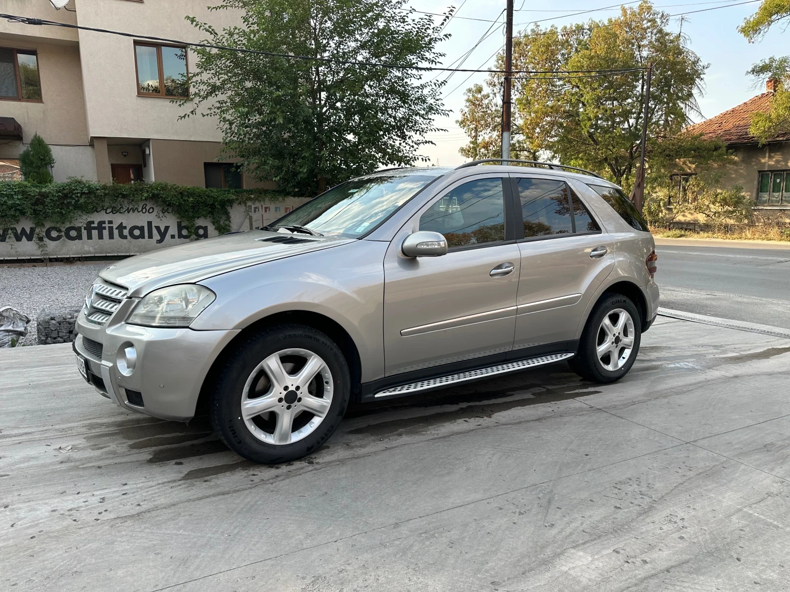 Mercedes-Benz ML 320, снимка 3 - Автомобили и джипове - 54482959