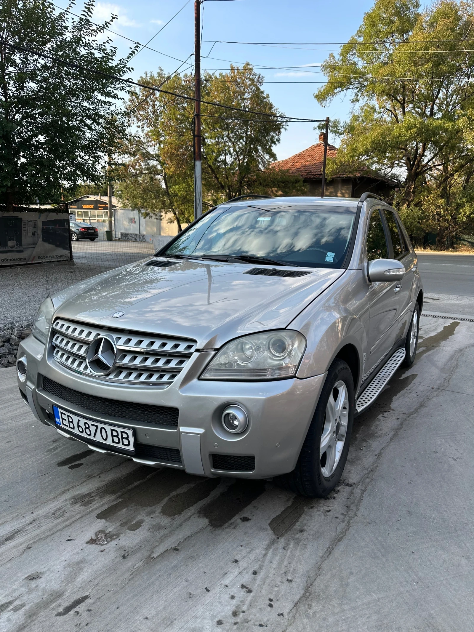 Mercedes-Benz ML 320, снимка 2 - Автомобили и джипове - 54482959