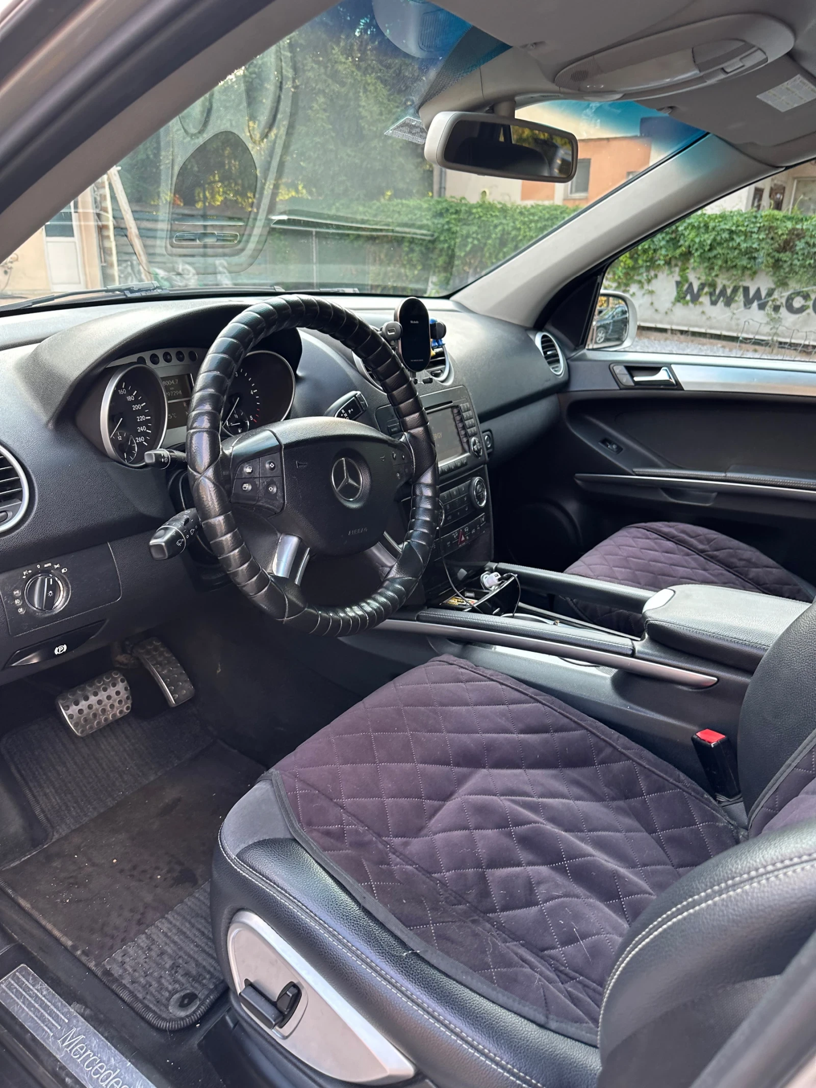 Mercedes-Benz ML 320, снимка 5 - Автомобили и джипове - 54482959