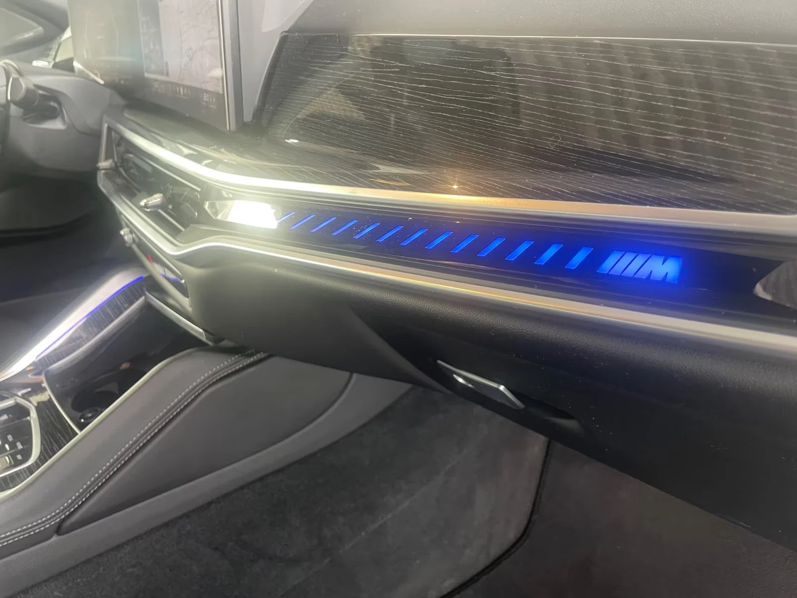 BMW X6 M60i/530HP/SHADOW/CAM/H&K/MEMO/ACC/DIGI/326q | Mobile.bg � ����������� 13