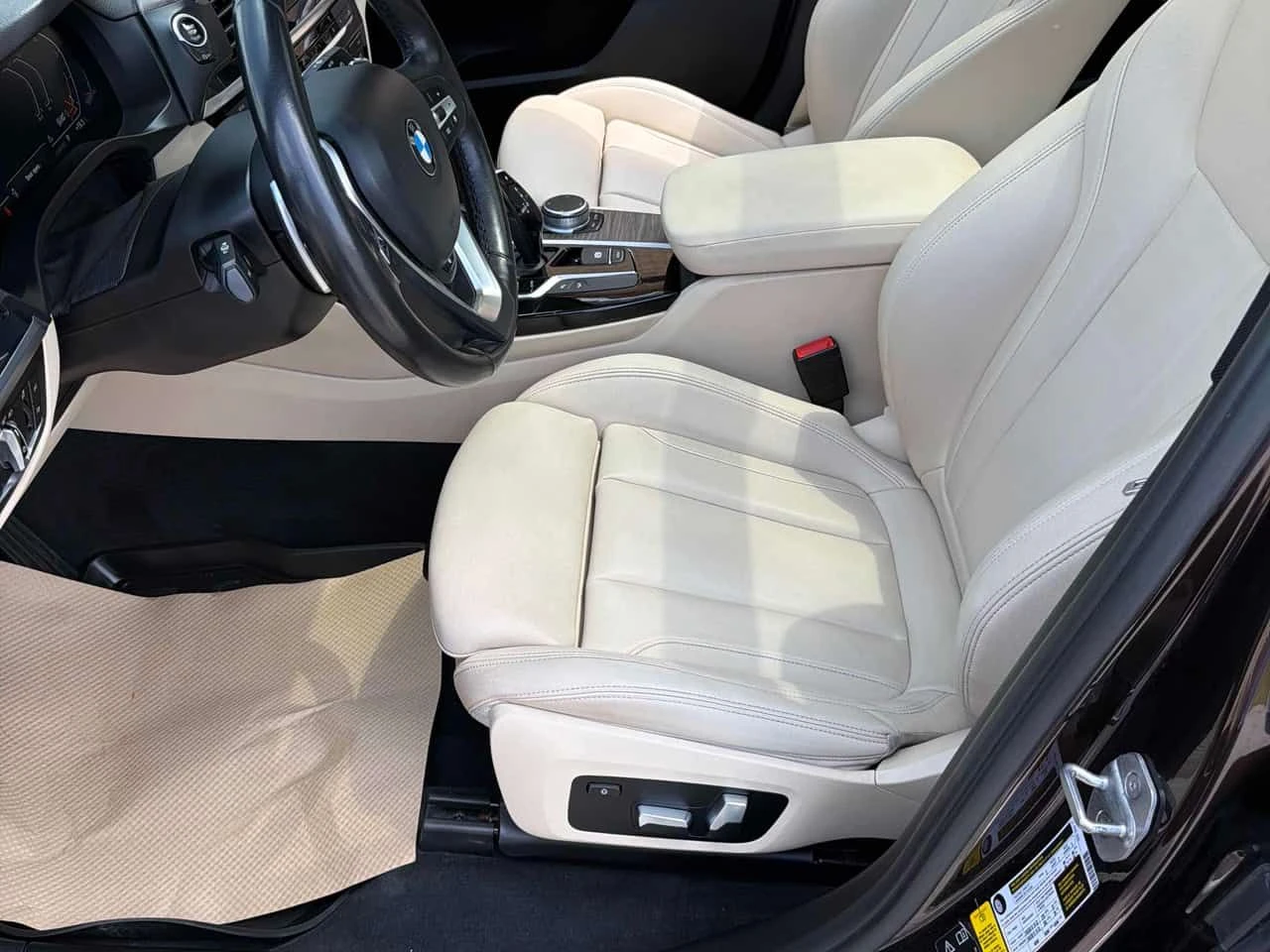 BMW X3 xDrive30i  CARFAX | Mobile.bg � ����������� 10