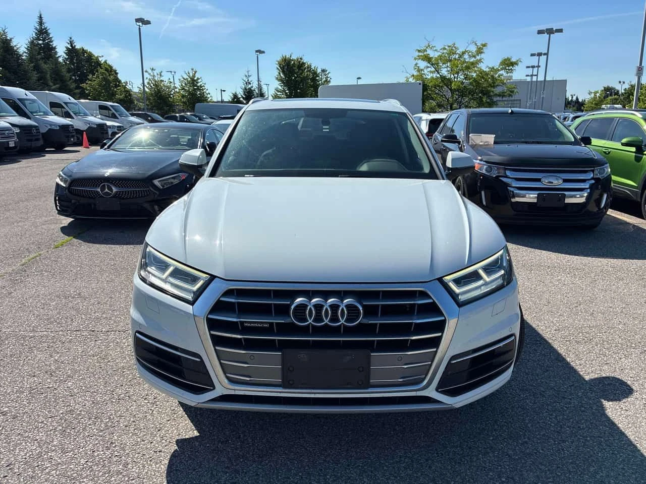 Audi Q5 * Progressiv * CARFAX * БЕЗ ПЪРВОНАЧАЛНА ВНОСКА, снимка 6 - Автомобили и джипове - 55235642