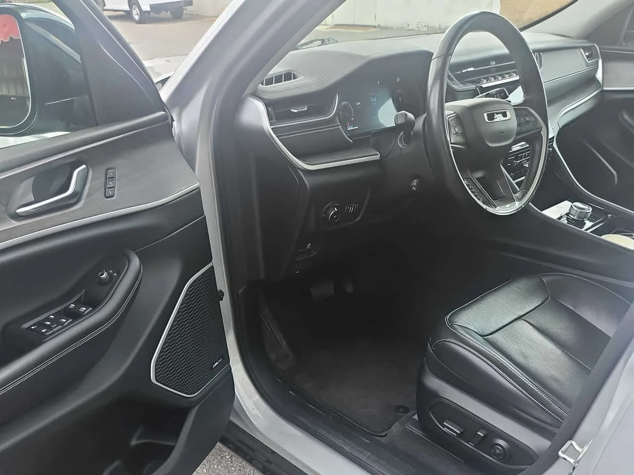 Jeep Grand cherokee * Limited * CARFAX * , снимка 11 - Автомобили и джипове - 55487175