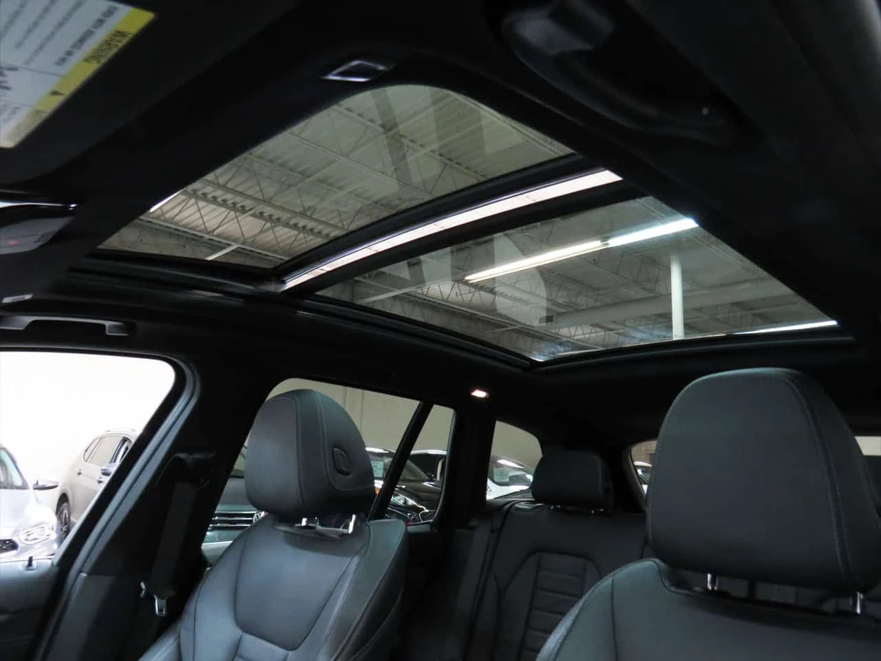 BMW X3 * 30i xDrive30i | Nav | Leather | Pano roof | CarP, снимка 13 - Автомобили и джипове - 55545064