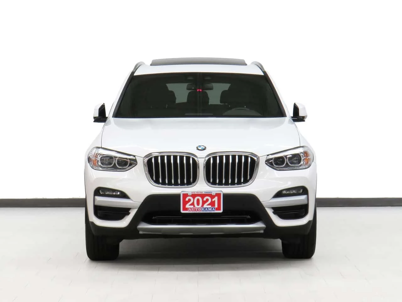 BMW X3 * 30i xDrive30i | Nav | Leather | Pano roof | CarP, снимка 5 - Автомобили и джипове - 55545064