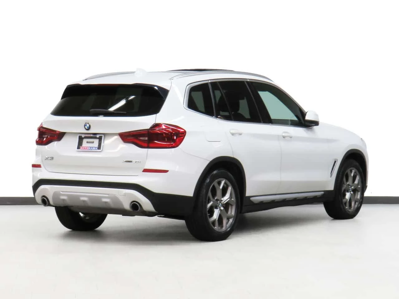 BMW X3 * 30i xDrive30i | Nav | Leather | Pano roof | CarP, снимка 7 - Автомобили и джипове - 55545064