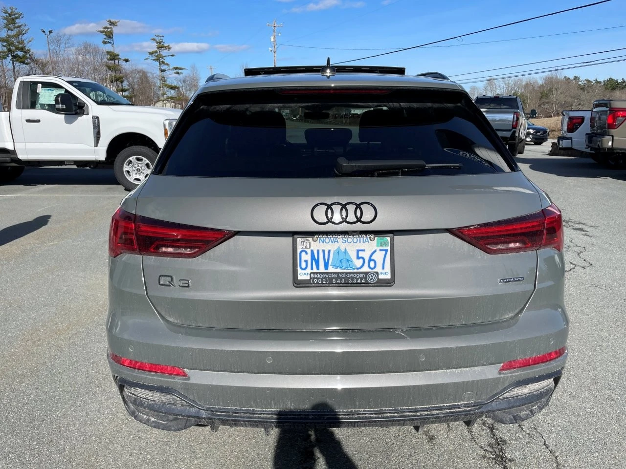 Audi Q3 Technik / 360 / B&O / Distronic / Carfax, снимка 4 - Автомобили и джипове - 56229017