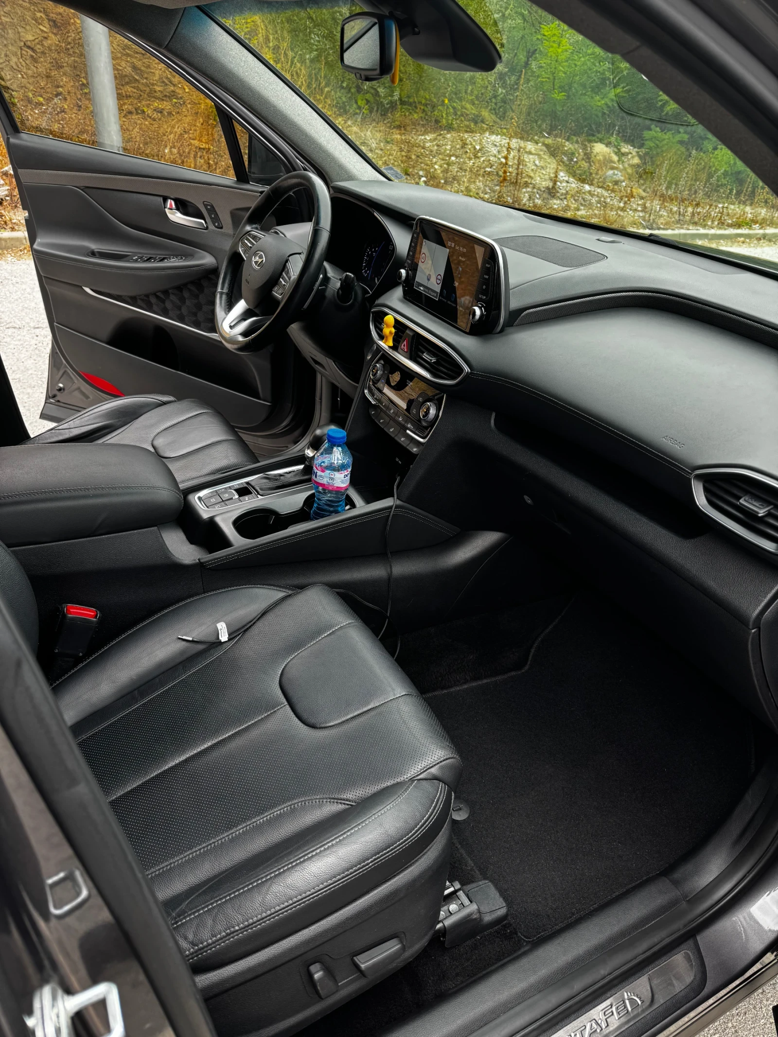Hyundai Santa fe 2.2Crdi Htrac - Нов от БГ - Всички екстри, снимка 12 - Автомобили и джипове - 56232646