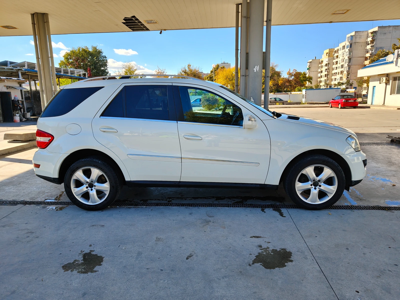 Mercedes-Benz ML 350 Facelift, снимка 4 - Автомобили и джипове - 56639325