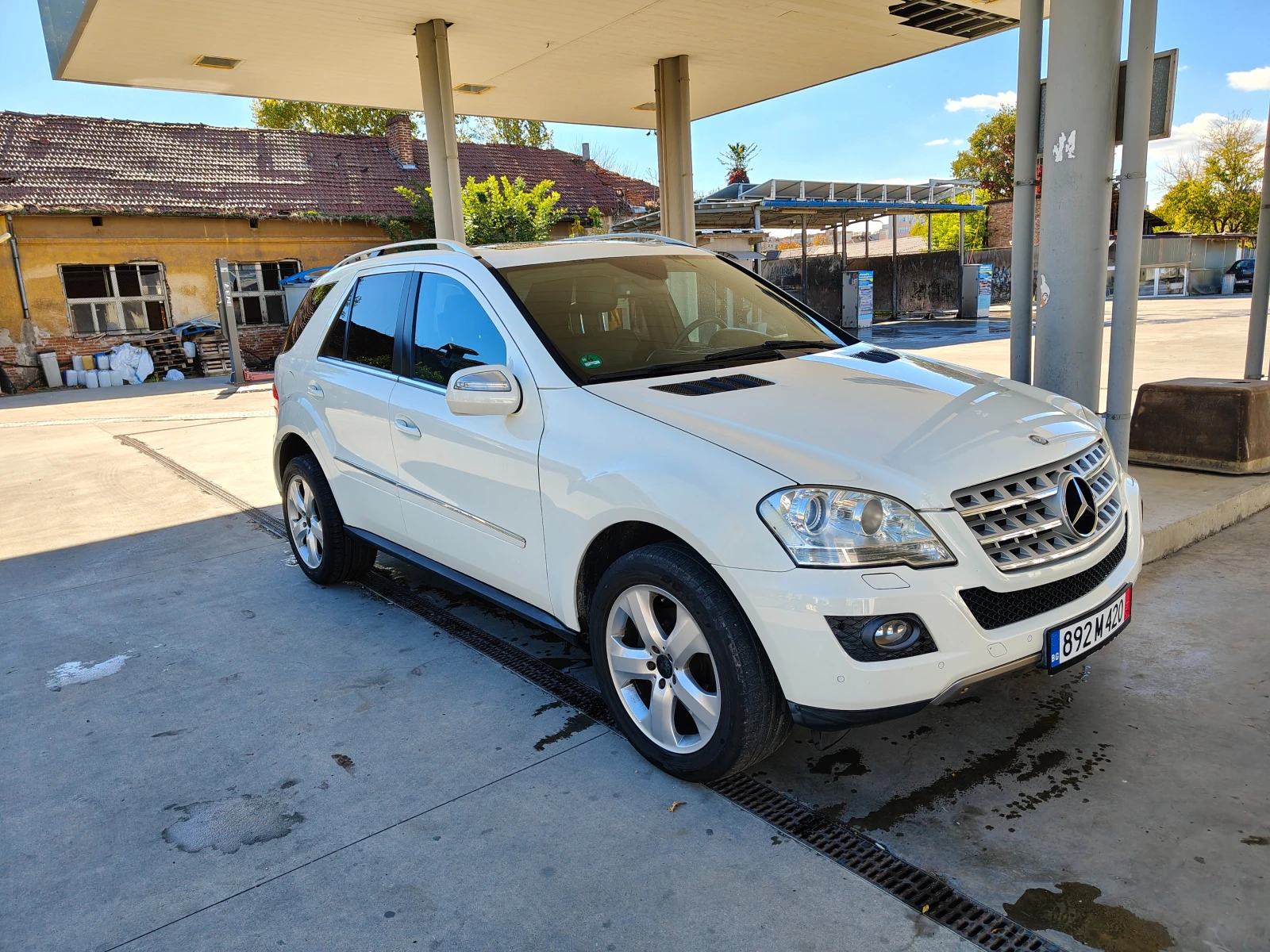 Mercedes-Benz ML 350 Facelift, снимка 2 - Автомобили и джипове - 56639325