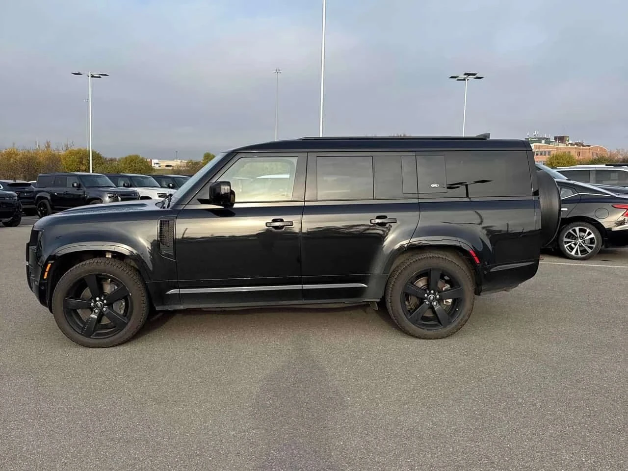Land Rover Defender, снимка 2 - Автомобили и джипове - 56737706