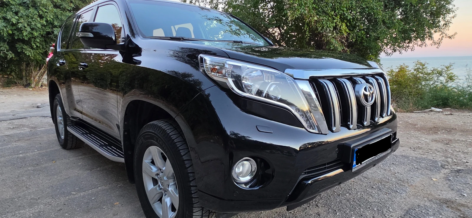 Toyota Land cruiser 2.8 D4D, снимка 5 - Автомобили и джипове - 56741537
