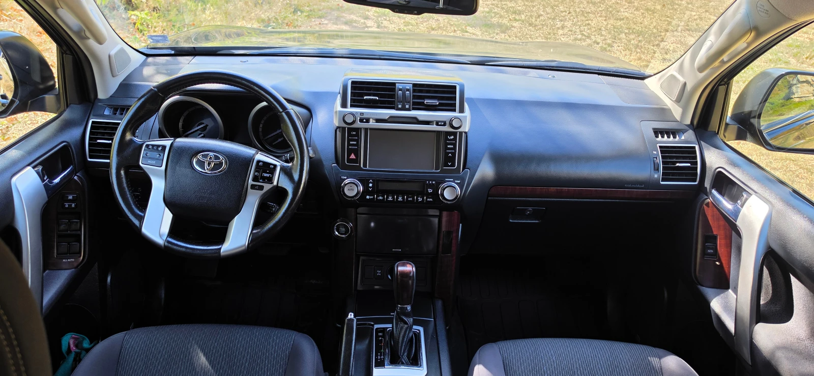 Toyota Land cruiser 2.8 D4D, снимка 15 - Автомобили и джипове - 56741537