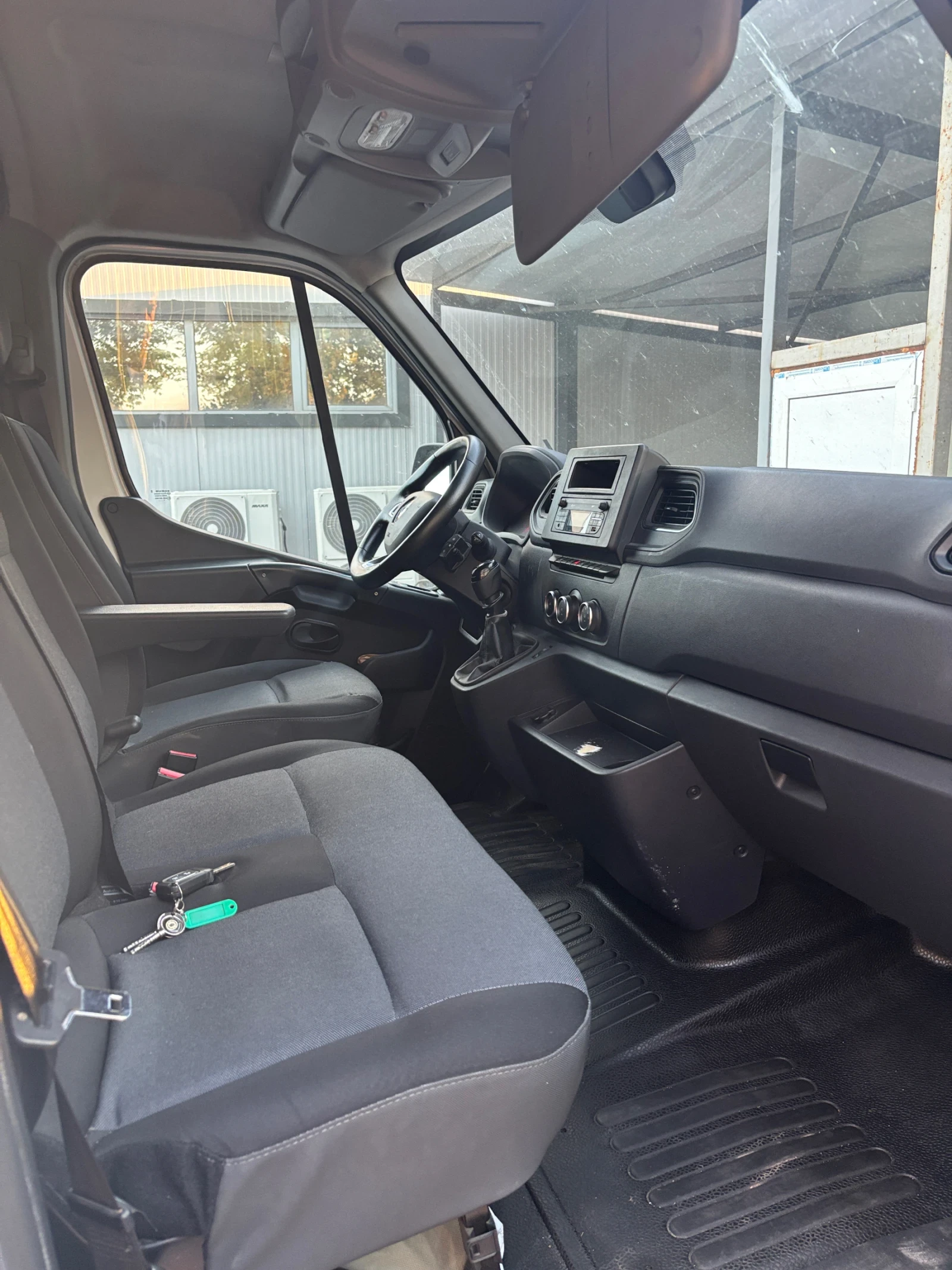 Renault Master, снимка 7 - Бусове и автобуси - 56415513
