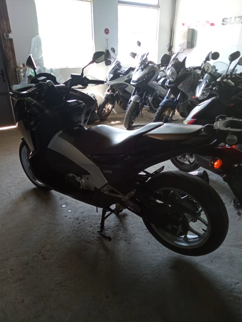 Honda Integra 700i, снимка 7 - Мотоциклети и мототехника - 50205725