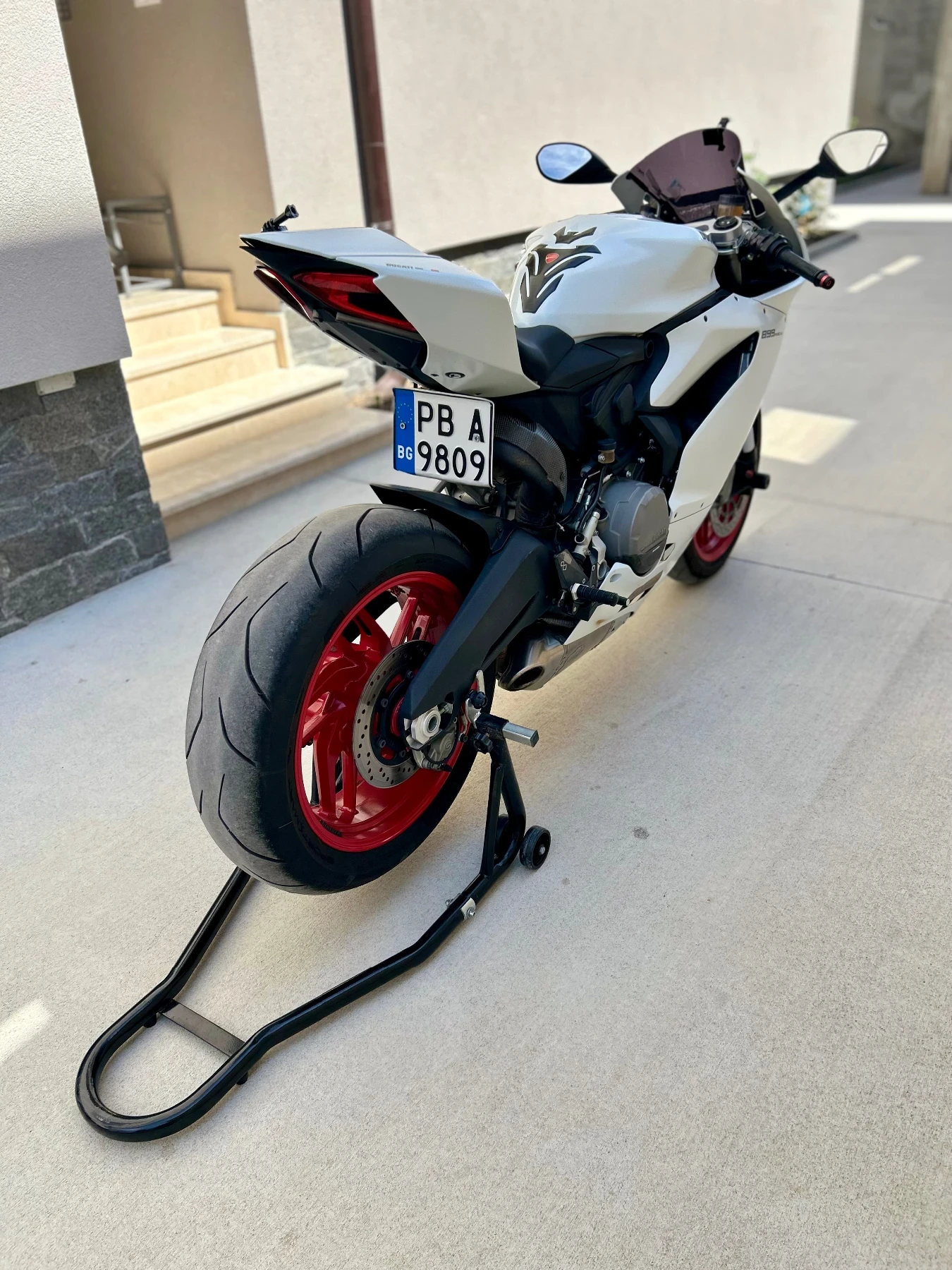 Ducati Panigale  - изображение 6