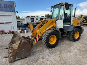 Челен товарач Liebherr 510, снимка 12