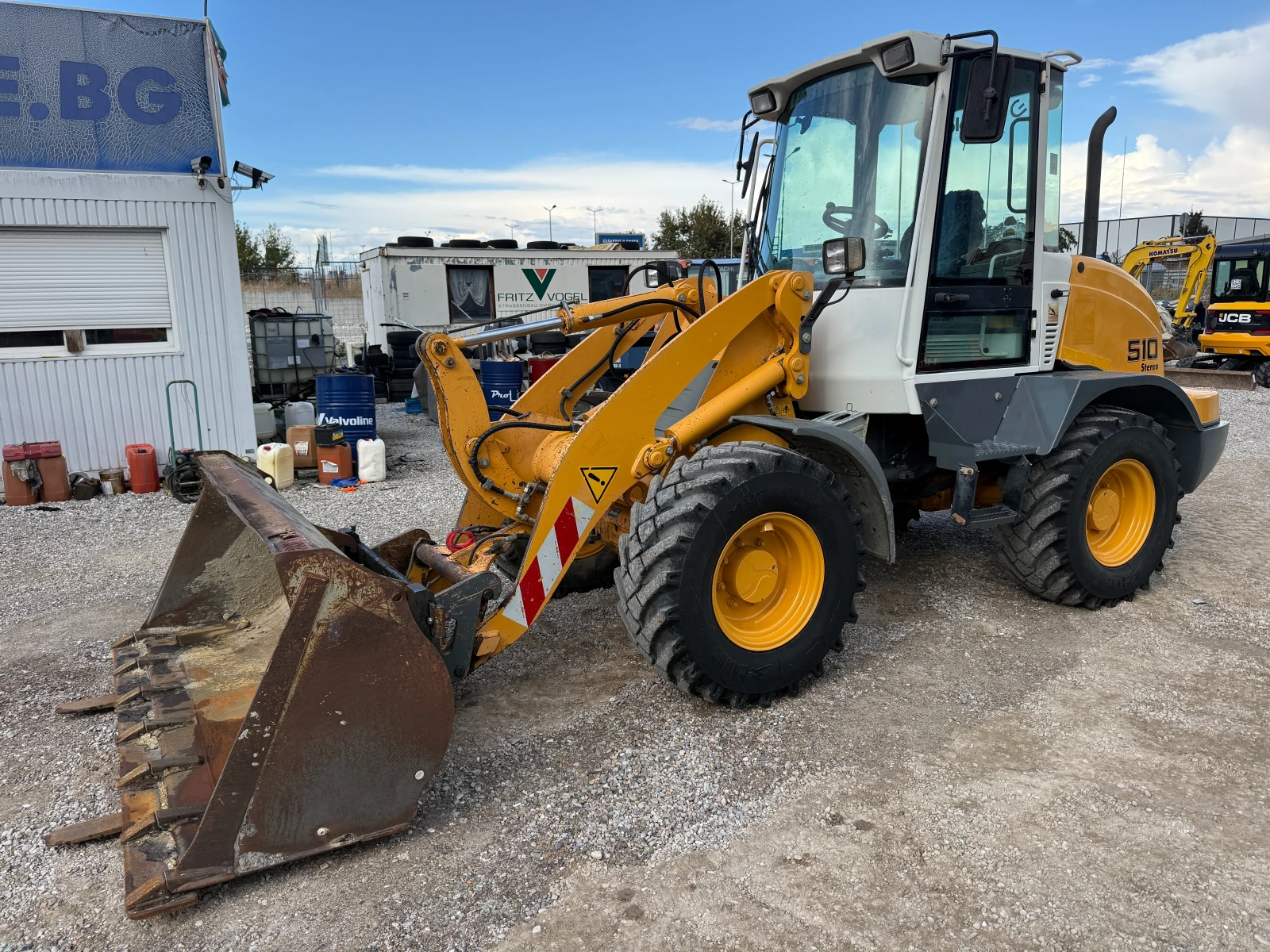 Челен товарач Liebherr 510, снимка 12 - Индустриална техника - 56533065