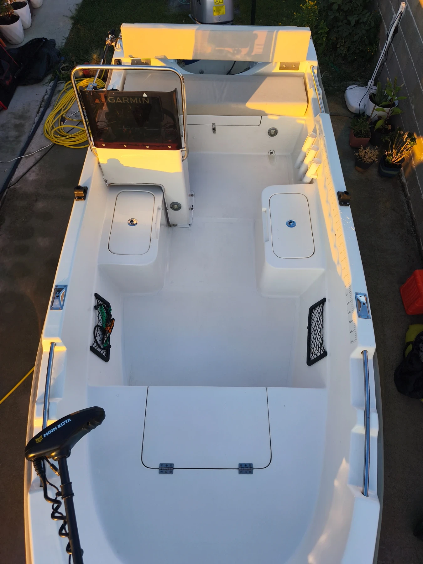 Лодка Safter Yacht 450, снимка 8 - Воден транспорт - 55513189