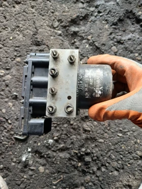 34.51-6 751 768 ABS помпа BMW 3, снимка 4