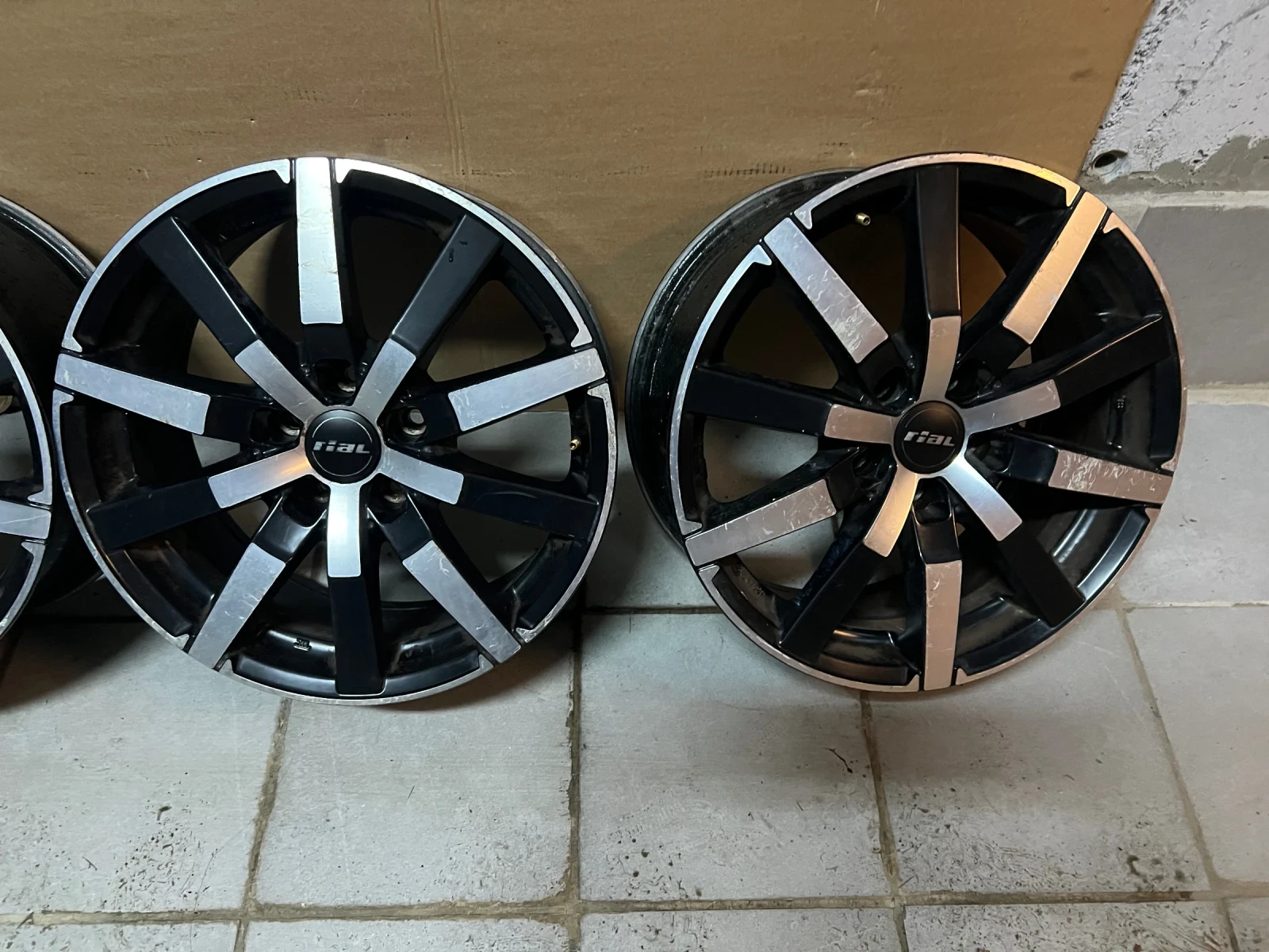 ������ | Mobile.bg � ����������� 3